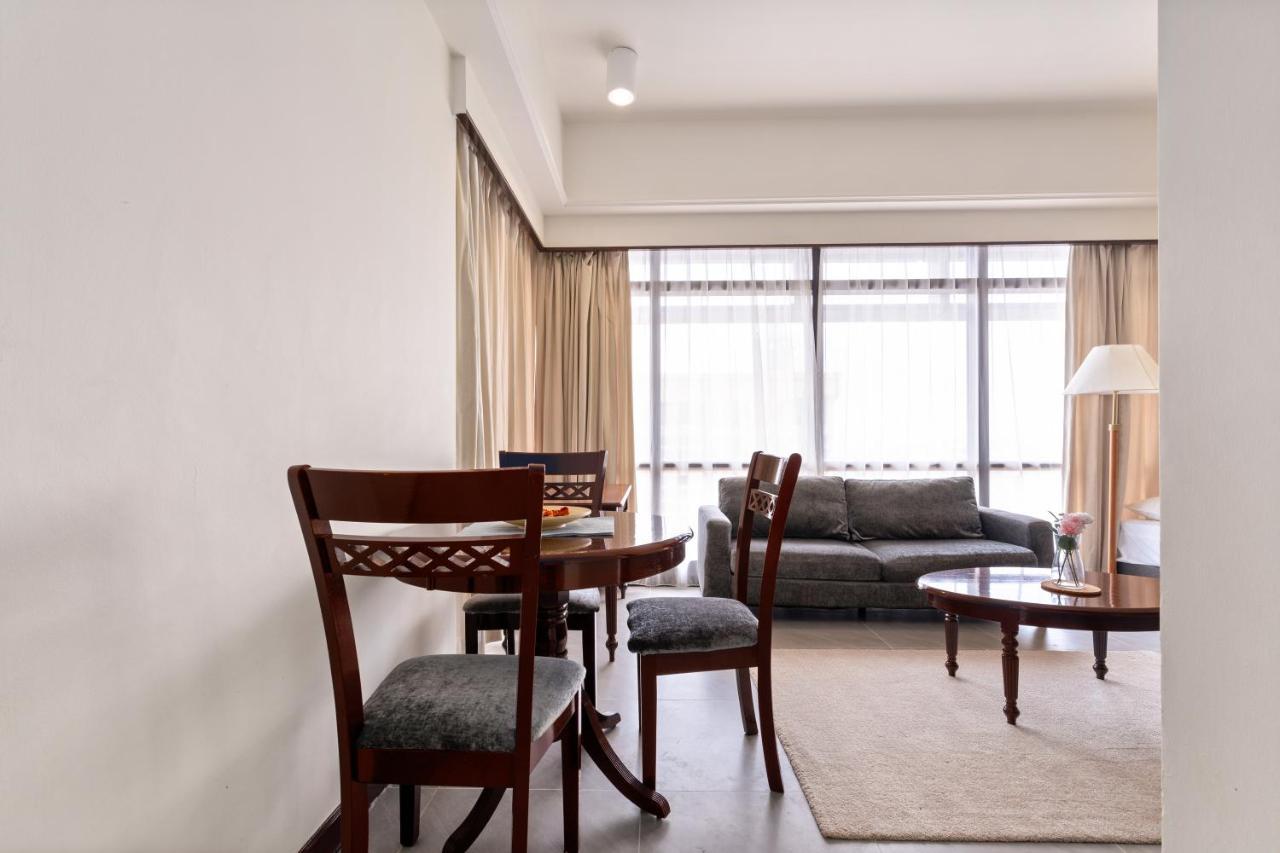 Luxhouz Suites At Times Square Kuala Lumpur Exterior foto